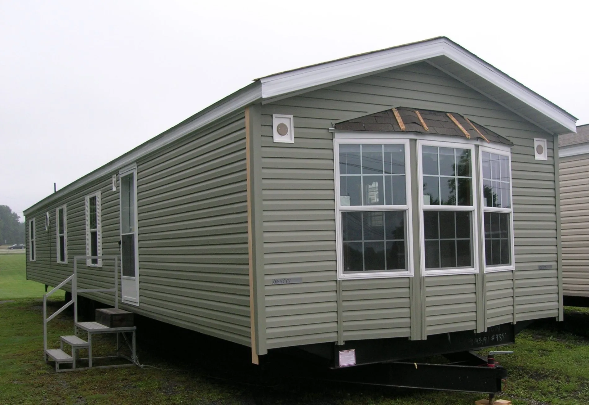 What Are The Requirements For Free Mobile Home Removal?