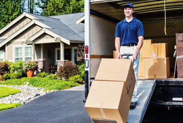 What does free mobile home removal include