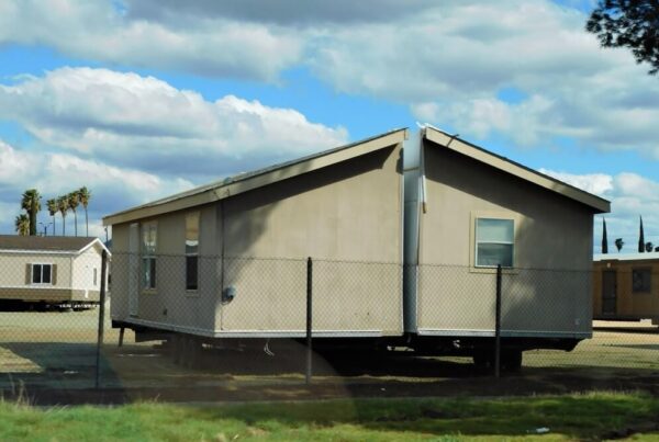 How fast do mobile homes lose their value