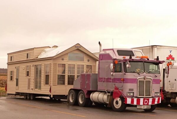 How much does it cost to remove a manufactured mobile home