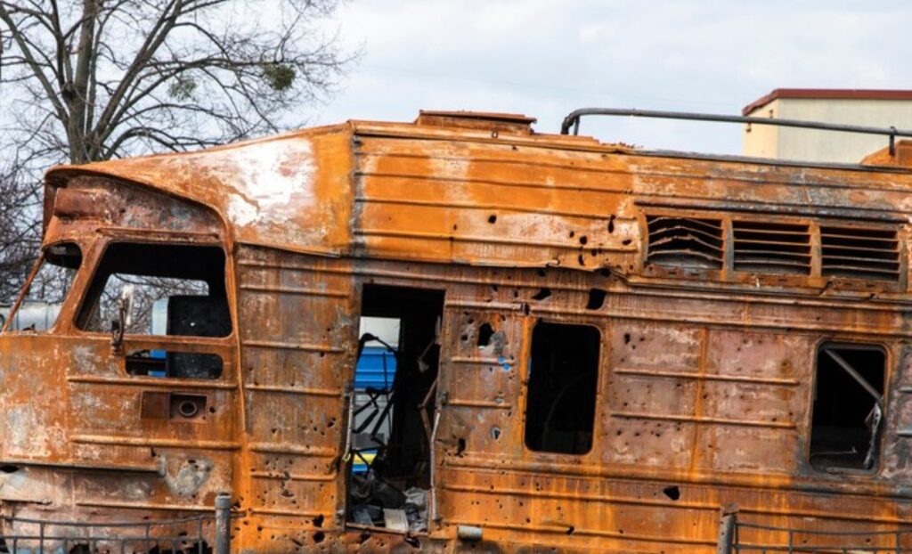 Free mobile home removal and environmental impact