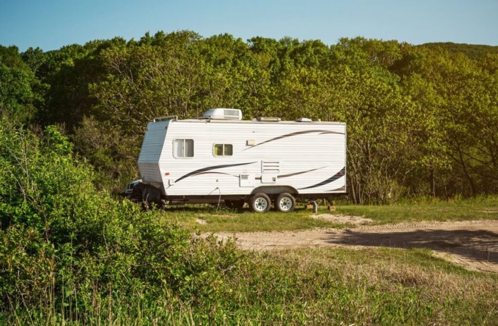 Is It Better to Donate or Sell a Mobile Home