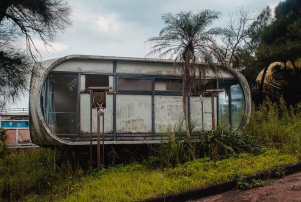 Can I remove a mobile home that's partially collapsed