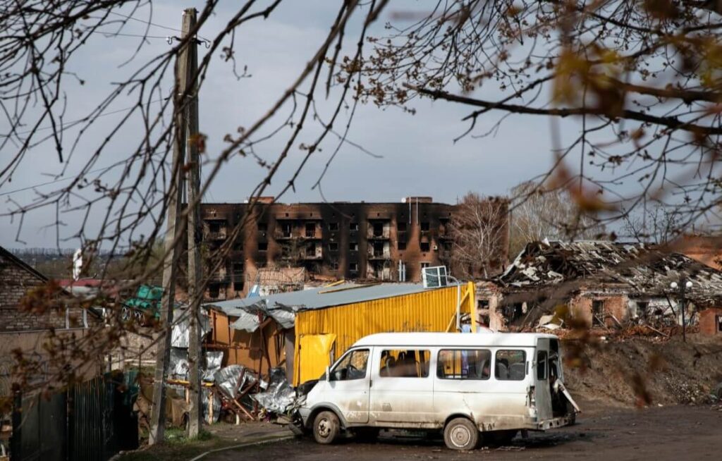 Top Signs Your Mobile Home Needs Demolition