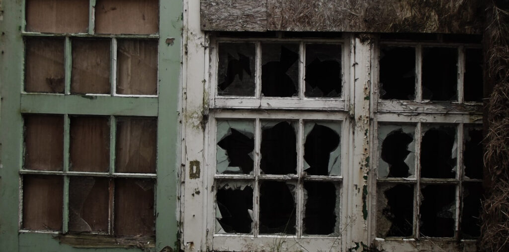 What to Do With Old Mobile Home Windows During Demolition