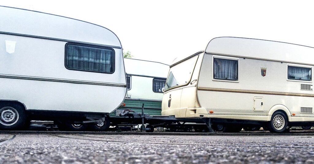 How to Remove Your Mobile Home and How Much It Costs
